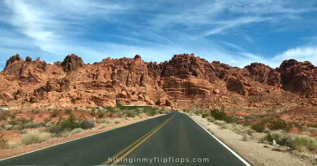 entering the valley of fire state park